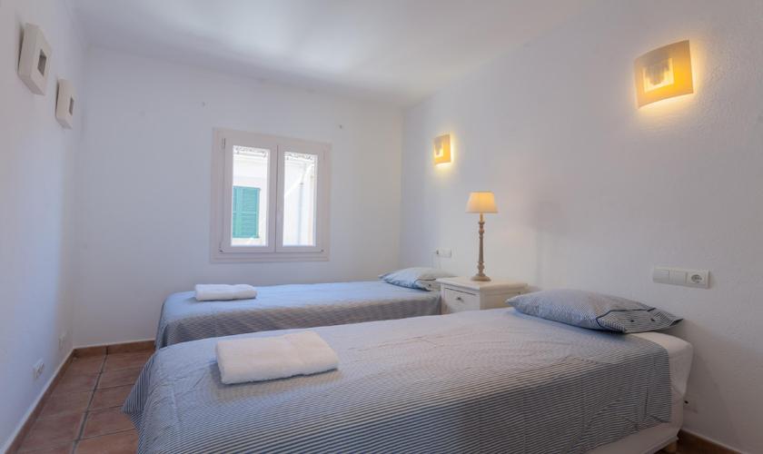 Schlafzimmer Ferienhaus Mallorca Pollensa PM 3895