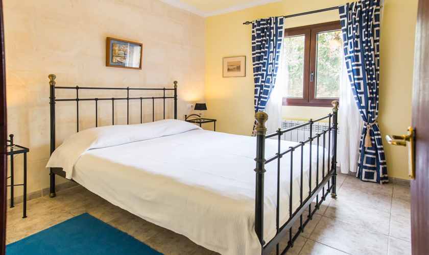 Schlafzimmer Finca Mallorca Ferienwohnung PM 549