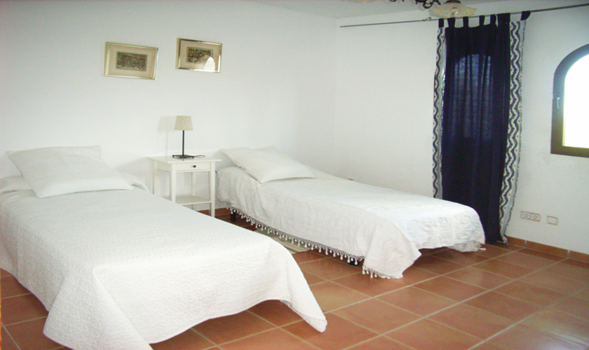 Schlafzimmer Finca Mallorca Nordosten 10 Personen PM 5591