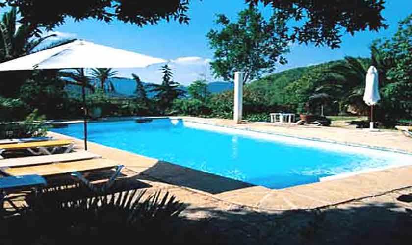 Pool und Blick Finca Mallorca Nordosten PM 570