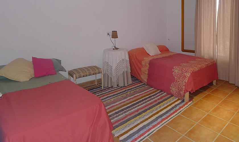 Schlafzimmer Ferienfinca Mallorca für 4 Personen PM 5773