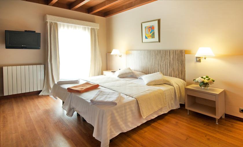 Schlafzimmer Luxus Finca Mallorca 14 Personen PM 6002