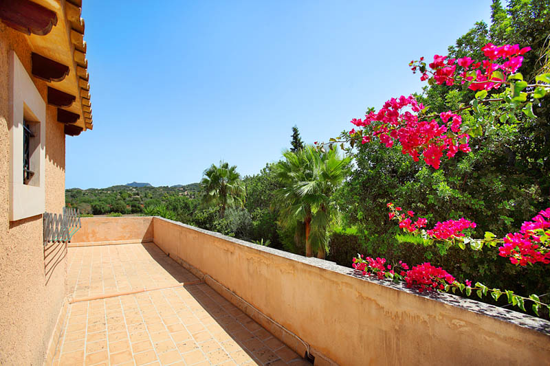 Terrasse oben der Ferienvilla Mallorca PM 6062 im Südosten für 6-7 Personen