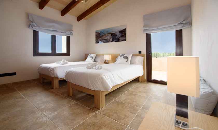 Schlafzimmer Finca Mallorca 8 Personen PM 6075