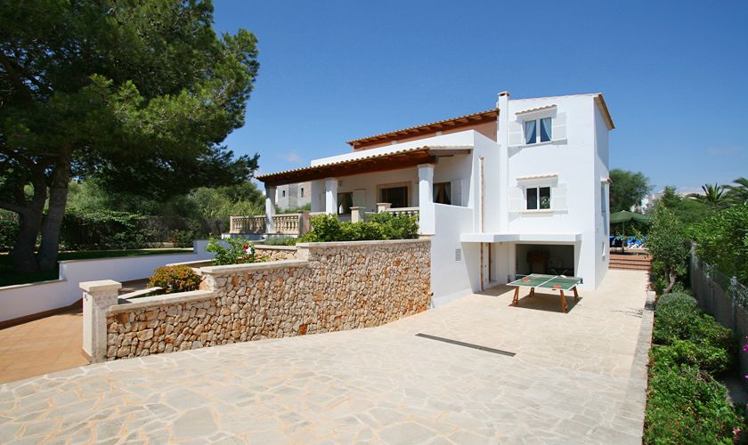 Blick auf die Ferienvilla Mallorca mit Pool PM 6079
