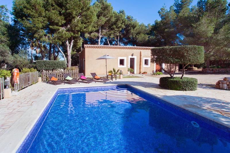 Pool und Finca Mallorca Südosten PM 6090