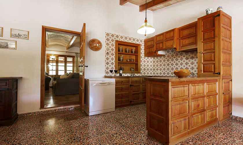 Küche Finca Mallorca für 5 Personen PM 3751