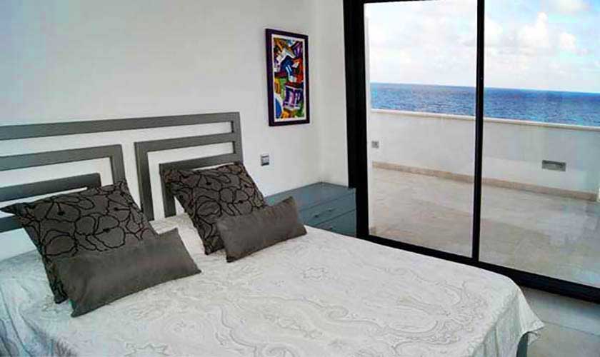 Schlafzimmer Ferienvilla Mallorca PM 6250